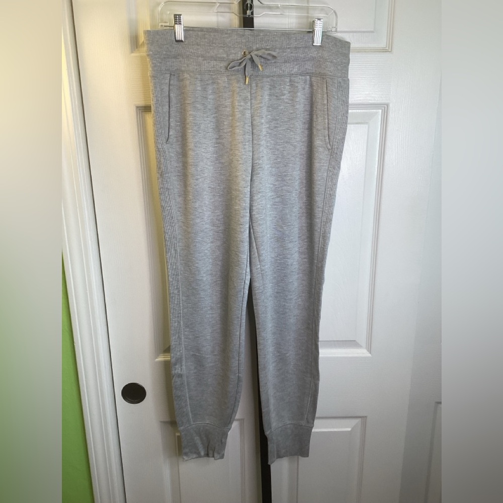 Ralph Lauren Super Soft Gray Jogger Pants, size Medium, NWT